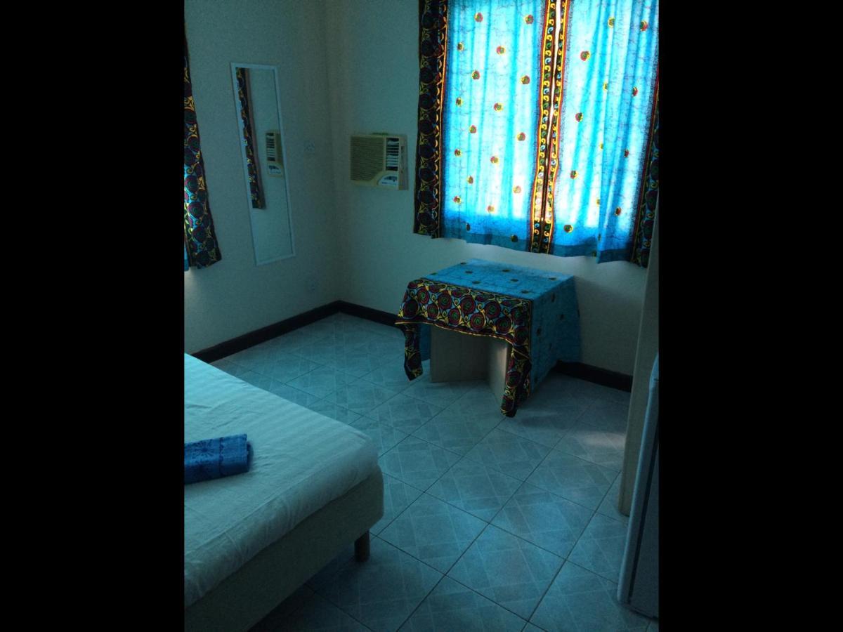 Anns Guesthouse Bakaugambia Esterno foto
