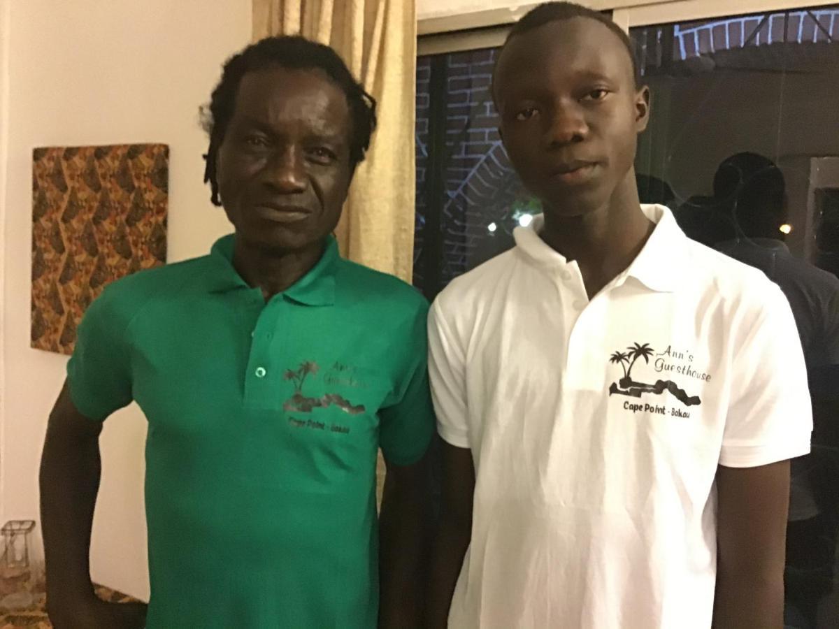 Anns Guesthouse Bakaugambia Esterno foto